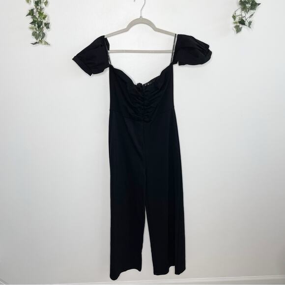 LULUS Impress Release Black Off the Shoulder Puff Sleeve Jumpsuit Size Large NWT - Picture 2 of 8